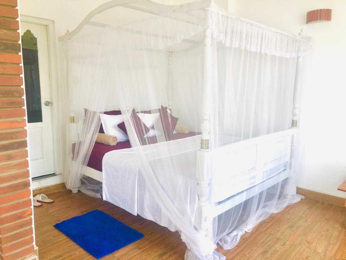 Hotel Surf Bar Mirissa Zewnętrze zdjęcie